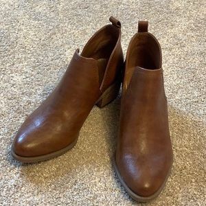 AE booties